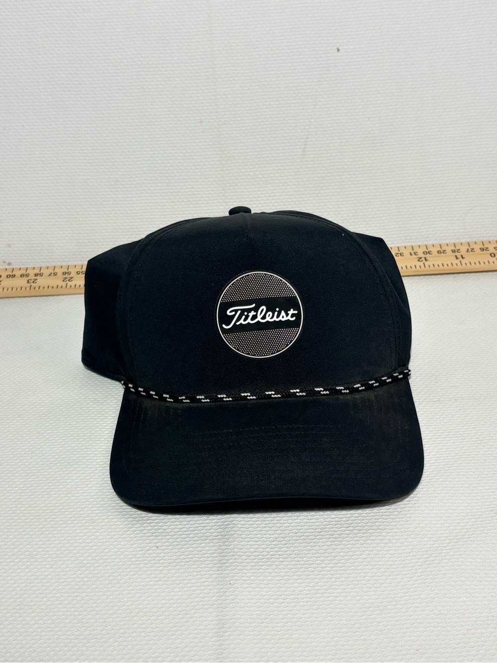 Titleist Black Logo Rope-Trim Golf Cap